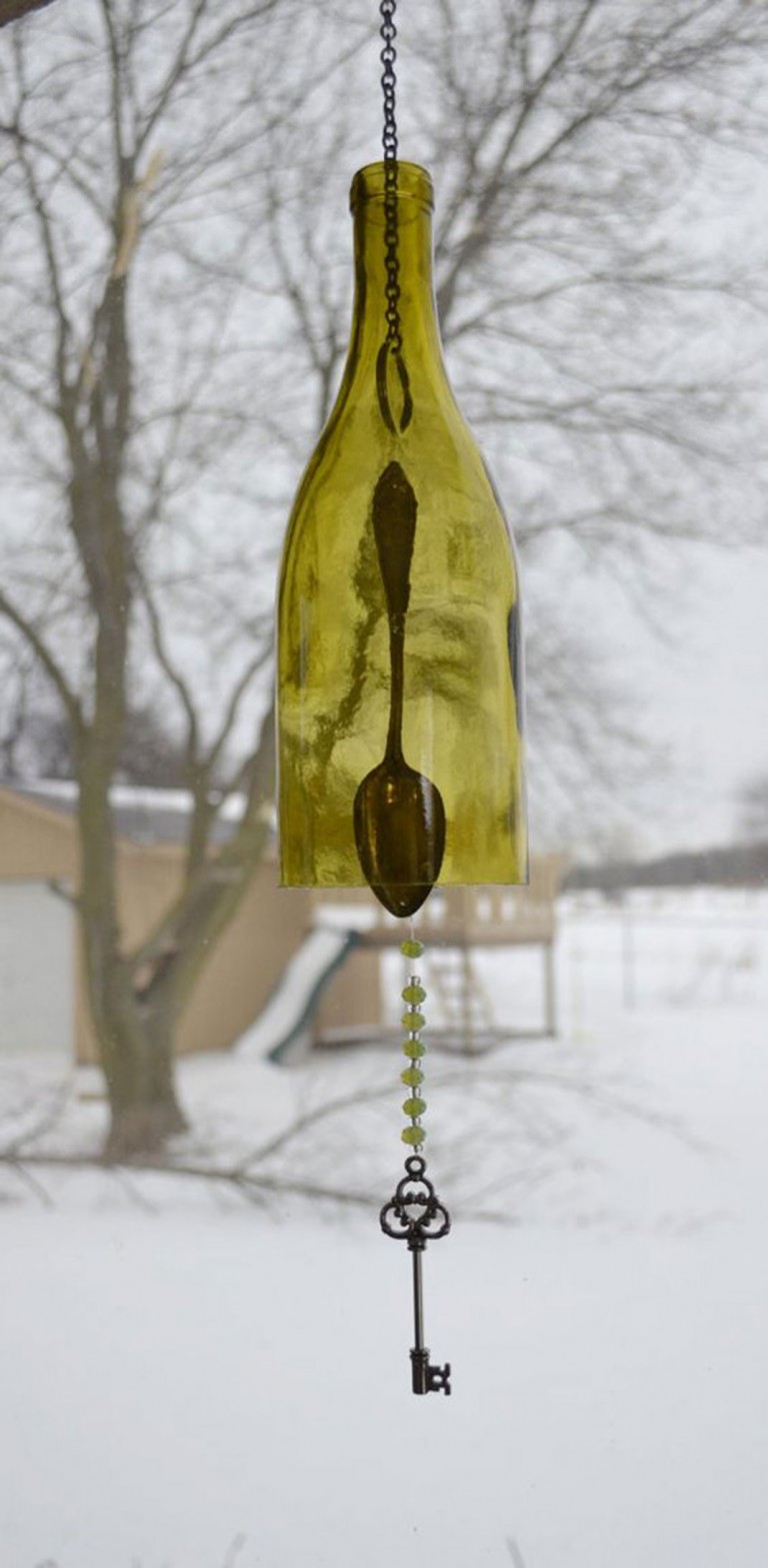 29 Ideas To Help You Recycle Your Glass Bottles Cleverly